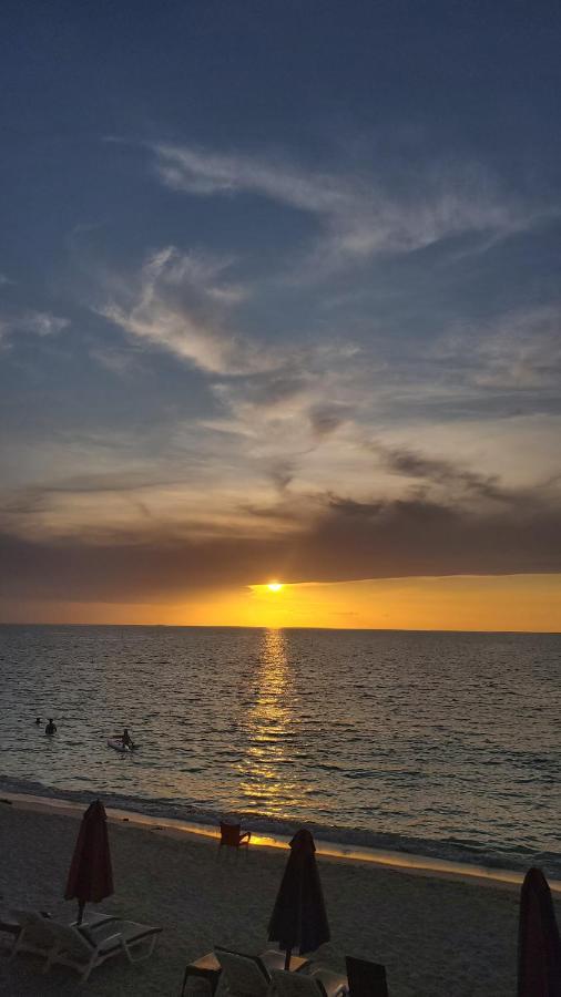 Playa Surf Baru Hotel Екстериор снимка