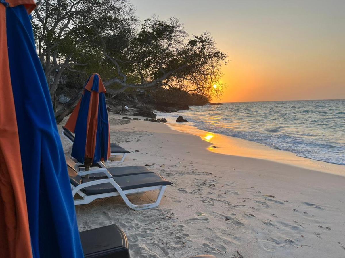 Playa Surf Baru Hotel Екстериор снимка